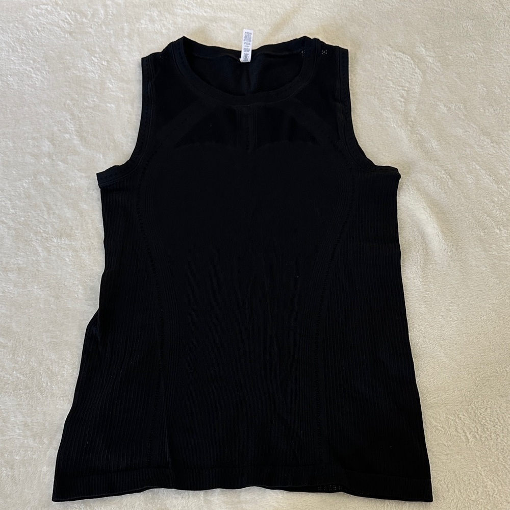 Athleta Black Sleeveless Women's Top